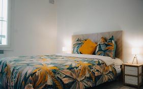 Superbe appartement 32m2 quartier calme 800m des Arènes